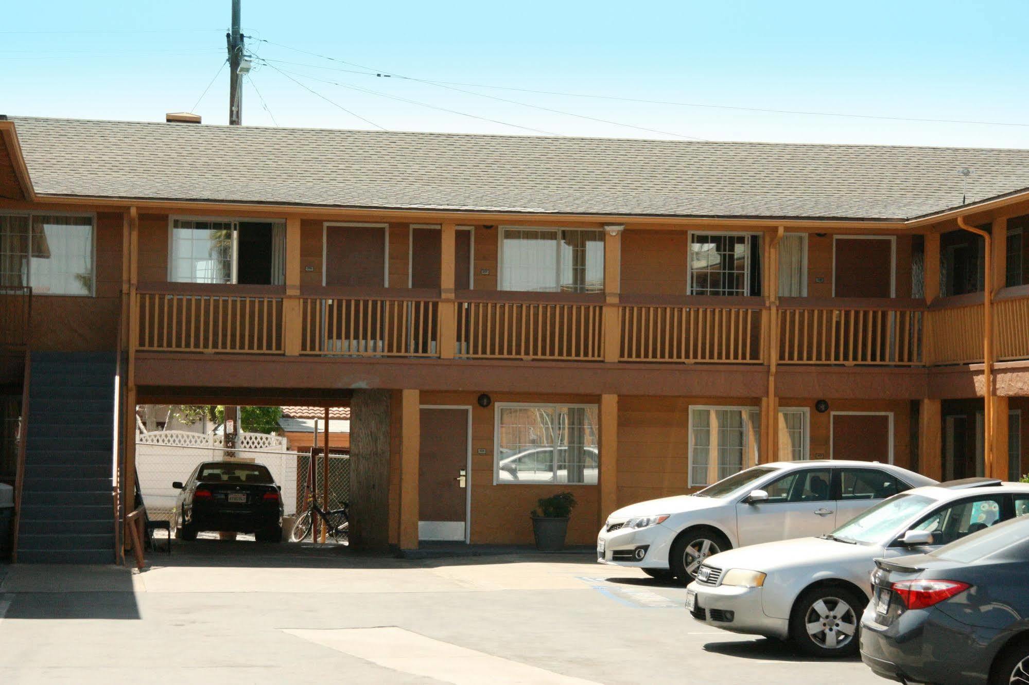 Navajo Lodge Lemon Grove Exterior foto